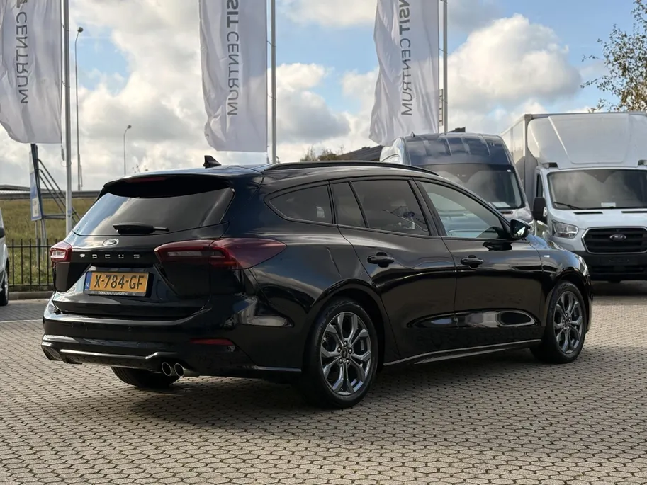Ford Focus Wagon 1.0 EcoBoost 125PK Hybrid ST Line GROOT NAVIGATIE WINTERPAKKET