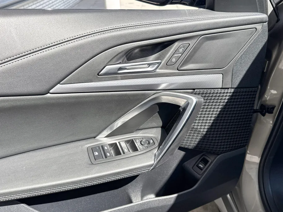 BMW iX1 eDrive20 67 kWh