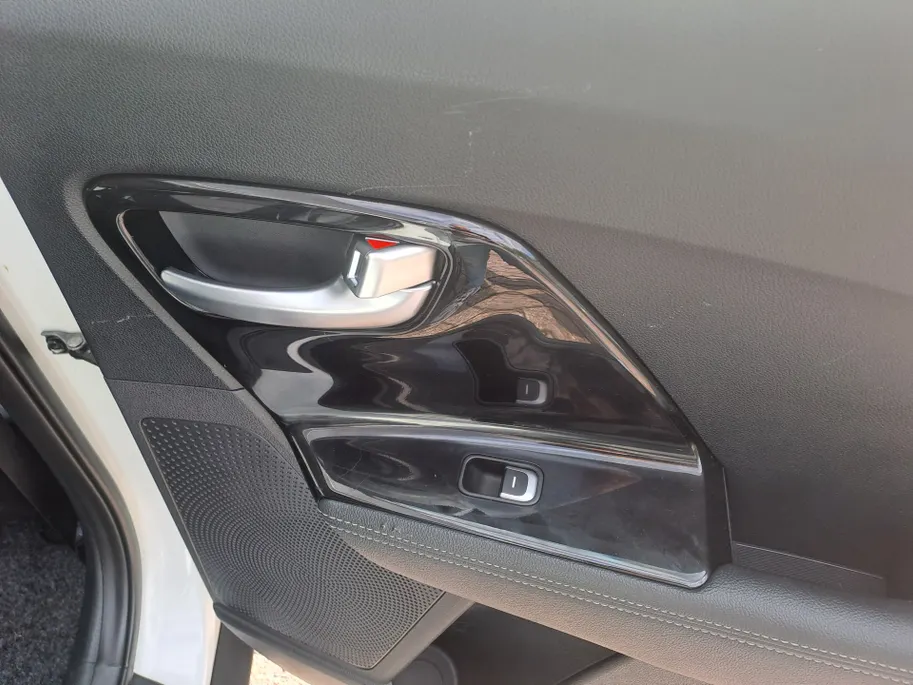 Kia Niro 1.6 GDi Hybrid DynamicLine AUTOMAAT | GROOT scherm | Navigatie | Camera | Adaptieve Cruise | Climate | Apple Carplay/Android Auto