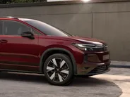 Volkswagen ID. Tiguan Life 77 kWh accu 286 PK · Achterklep elektrisch incl. 'Easy Open & Close' · Trekhaak, elektrisch uitklapbaar ·