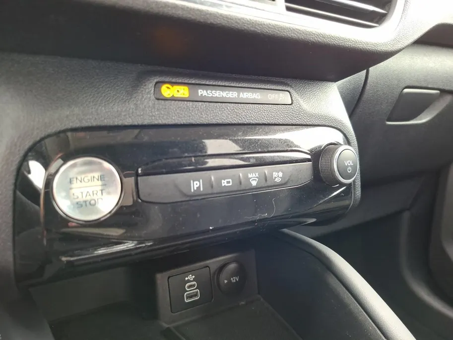 Ford Kuga 2.5 PHEV Active X | Technologypack | 360Camera | Adaptive Cruisecontrol | Dodehoekdetectie | El. Achterklep | B&O Audio | Head-up Display | Matrix Ledkoplampen | Dealer onderhouden! |