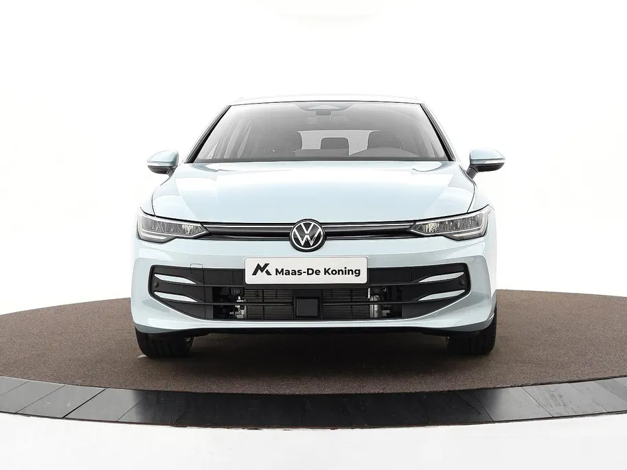 Volkswagen Golf Life Edition 1.5 eHybrid 204 PK 6 versn. DSG · Achteruitrijcamera · Draadloze telefoonlader · Comfort pakket ·
