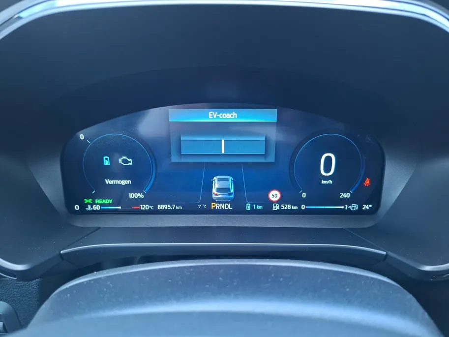Ford Kuga 2.5 PHEV ST-Line X 243PK | Panoramadak | El. Trekhaak | Driver Assistance Pack | Winter Pack | All weather banden