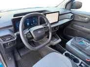 Ford E-Transit Cour. Limited 44 kWh | 1e eigenaar | Automaat | Trekhaak | Adapt. Cruise control | BLIS | Winter pack | Parkeersensoren voor en achter | Achteruitrijcamera | Navigatie | Apple carplay & Android auto | Fabrieksgarantie |