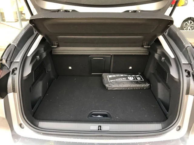 Citroën C4 1.2 Hybrid 145pk Max Comfort stoelen | pano dak.