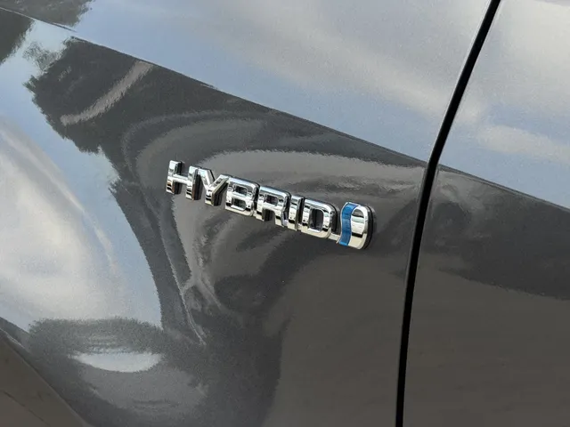 Toyota Yaris 1.5 Hyb. Dynamic | 1e Eigenaar | Dealer Onderhouden | Camera |
