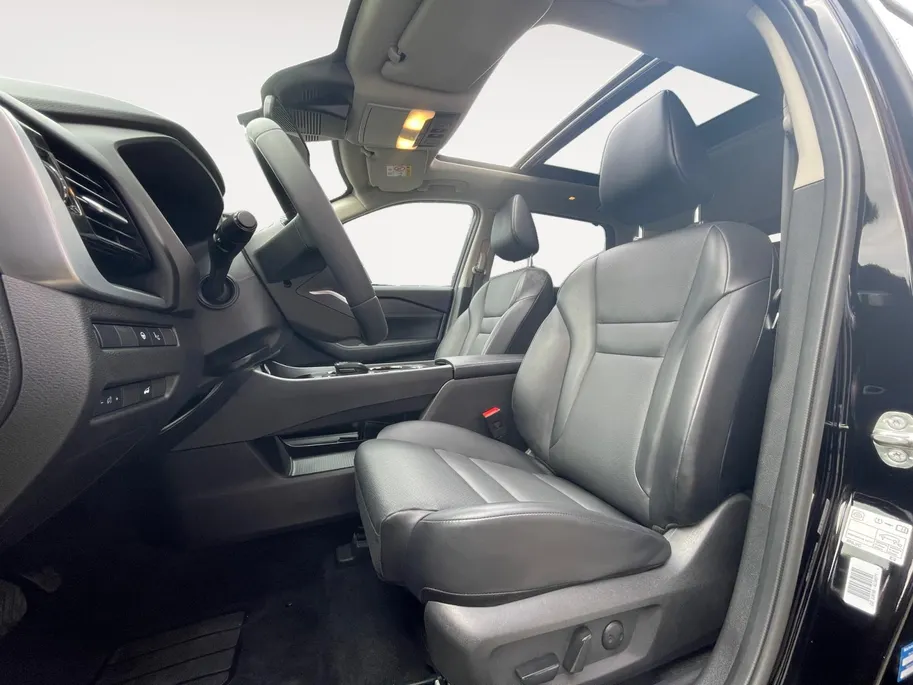 Nissan X-Trail Tekna | Navigatie | Schuif-/ Kanteldak | Stoelverwarming voor & achter | 360 camera | Apple Carplay/ Android Auto | Geheugenfunctie voorstoelen | Elektrische Kofferbak |