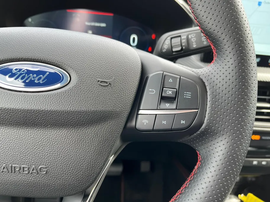 Ford Kuga 2.5 PHEV ST-Line | Adaptieve Cruise Control | Stoel/Stuur/Voorruitverwarming | navigatie | Draadloze Apple/android Carplay |