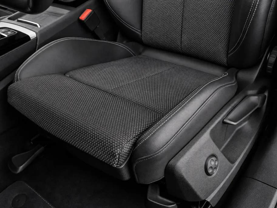 Audi Q5 Sportback 50 TFSIe 299pk S-tronic S edition · Camera · Panoramadak · Apple/Android Car Play · Navigatie · Elek. Achterklep · Stoelverwarming ·