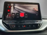 Volkswagen ID.4 Pure 52 kWh 125kW/170PK · Panoramadak · Apple/Android Car Play · Navigatie · Stoelverwarming · Camera ·