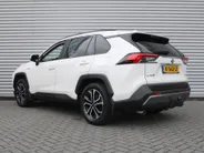 Toyota RAV4 2.5 Hybrid AWD Dynamic | 18' LM | Trekhaak | Camera binnenspiegel | 360 Camera | Cruise adapt. | Dodehoek detectie | Elek. achterklep | LM winterset |