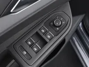 Volkswagen Golf Variant 1.5eTSI/116PK Life Edition · Navigatie · Trekhaak · Apple/Android Car Play · Stoelverwarming · Garantie t/m 26-03-2027