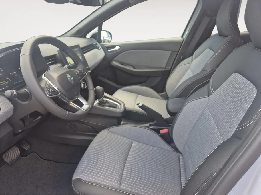 Renault Clio 1.6 E-Tech Full Hybrid 145 techno | Demo auto | Voor actuele kilometerstand neem contact op met de vestiging |