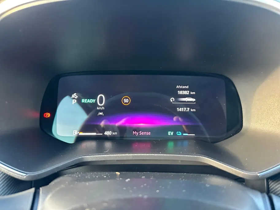 Renault Clio 1.6 E-Tech Full Hybrid 145 esprit Alpine | 360* Camera | Adaptief Cruise Control | Climate Control | Apple Carplay/Android Auto | Sport Stoelen | Full Led | DAB | Navigatie | Parkeersensoren | 12 maanden Bovag garantie | NAP