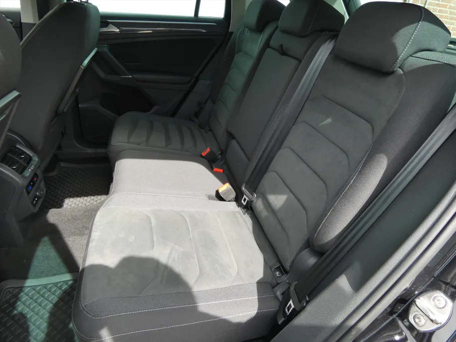 Volkswagen Tiguan 2.0 TSI 180pk 4Motion DSG Highline Business R