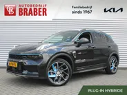 Lynk & Co 01 1.5 | PHEV | Trekhaak | Stoelverwarming | Elek. stoelverstelling + achterklep | Pano dak | Dodehoek detectie | Camera | 20' LM | HK Audio |