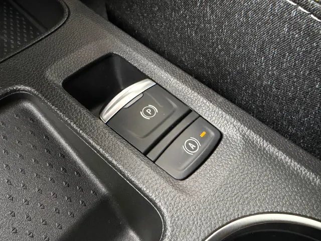 Mitsubishi Grandis 1.8 HEV 160pk Aut Intense+ | NIEUW | €2.000 korting | Apple CarPlay | Android Auto | Camera | Keyless
