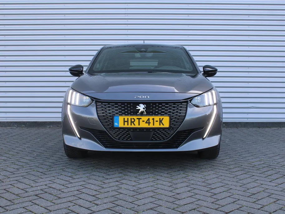 Peugeot 208 1.2 PureTech GT Pack | Stoelverwarming | Pano dak | Camera | Cruise adapt. | Dodehoek detectie | 17' LM | Navi | Clima | Leer/alcantara sportstoelen |