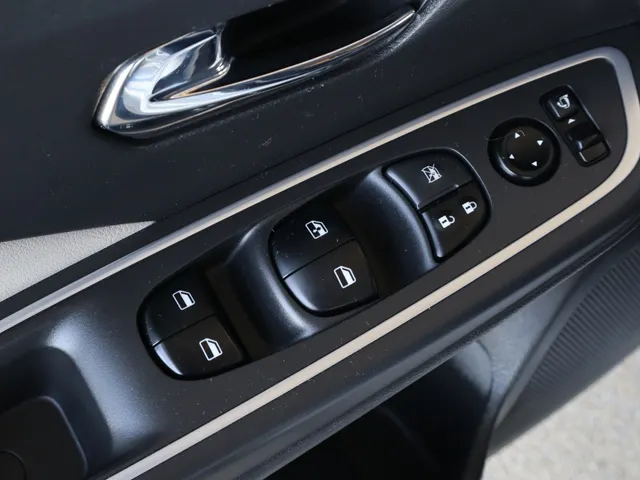 Nissan Micra 1.0 IG-T N-Design | BOSE | Navigatie