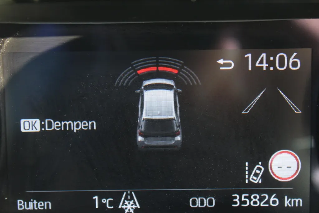 Mazda 2 Hybrid 1.5 Select | Airco | Navi | Cruise | PDC | Head-up display | Camera |