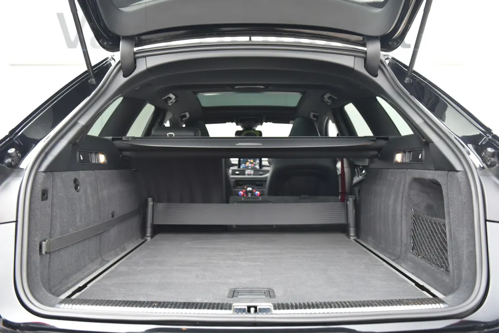 Audi RS6 Avant 4.0 TFSI Quattro Performance Pro Line Plus