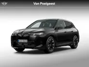 BMW iX xDrive45 101 kWh