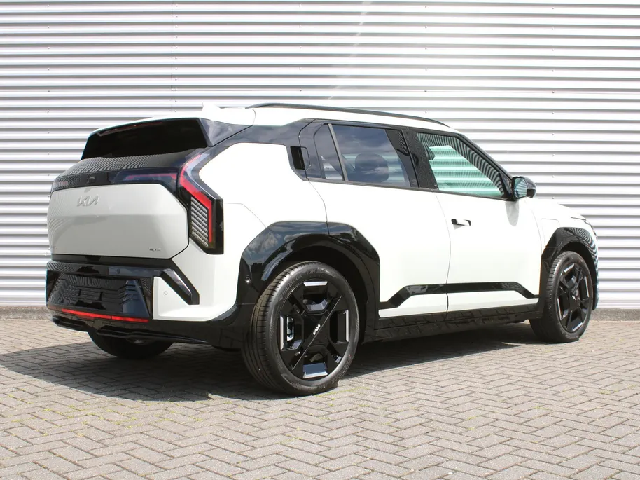Kia EV3 GT-Line Business Edition 81.4 kWh | Nieuw | Direct leverbaar | Actieradius tot 563 km (WLTP) | 18% bijtelling |