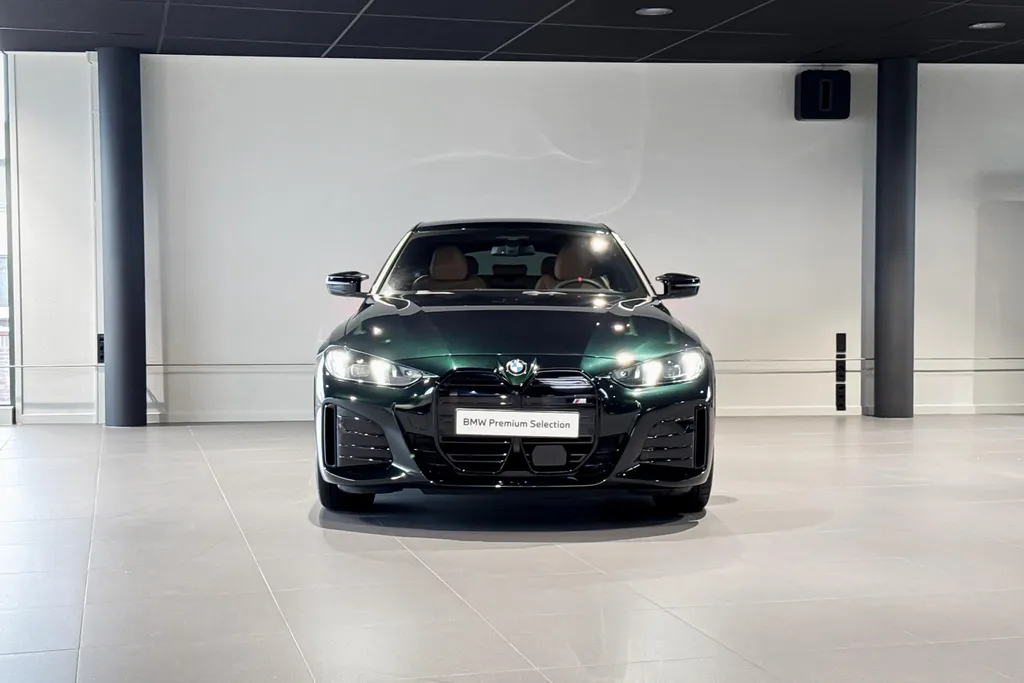 BMW i4 M60 84 kWh