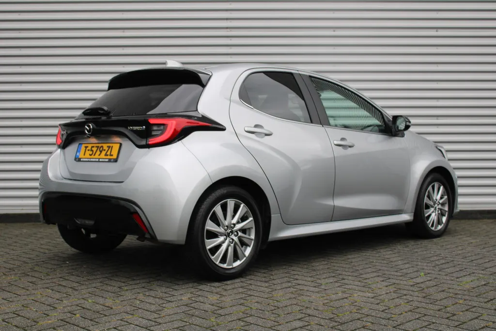 Mazda 2 Hybrid 1.5 Select | Airco | 16'LM | navi | Cruise | Stoelverwarming | Draadloos laden |