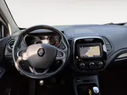 Renault Captur 0.9 TCe Limited Airco | Naviagtie | Trekhaak | Dealeronderhouden | 1 jaar garantie