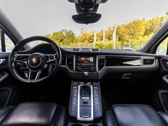 Porsche Macan NL geleverd 2.0