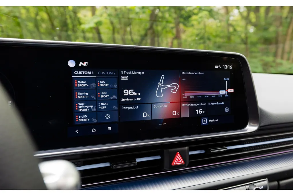 Hyundai IONIQ 6 N 84 kWh Vision | 650pk! | Schuif/kanteldak | Sportstoelen | Navi