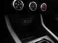 Renault Clio 1.0 TCe 92 PK Bi-Fuel Zen | 4 seizoensbanden | Airco | NAVI | parkeersensoren achter | Apple/Android car play |