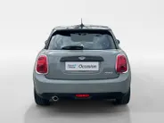 MINI Cooper 1.5 Cooper Business Edition Automaat | Navi | Clima | Cruise Control | LM Velgen | LED-Koplampen