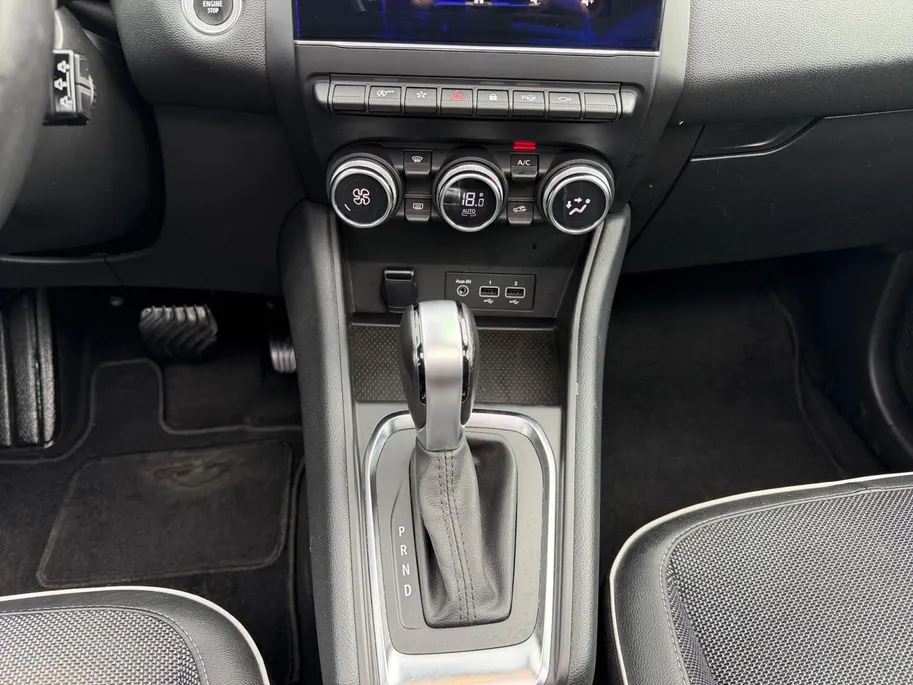 Renault Captur 1.3 TCe 130 Intens | Panoramadak | Parkeercamera | Carplay | Cruisecontrol | Climate Control |