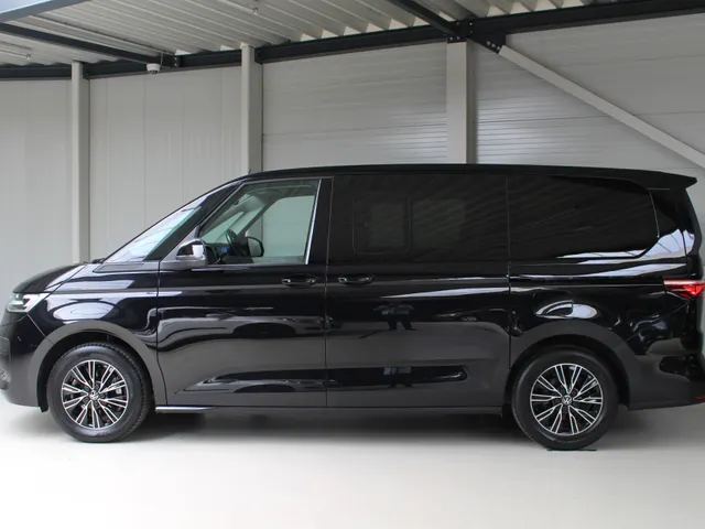 Volkswagen Multivan 1.4 eHybrid L2H1 Life Business (5-PERSOONS) Panoramadak | Trekhaak | Camera | inklapbare spiegels