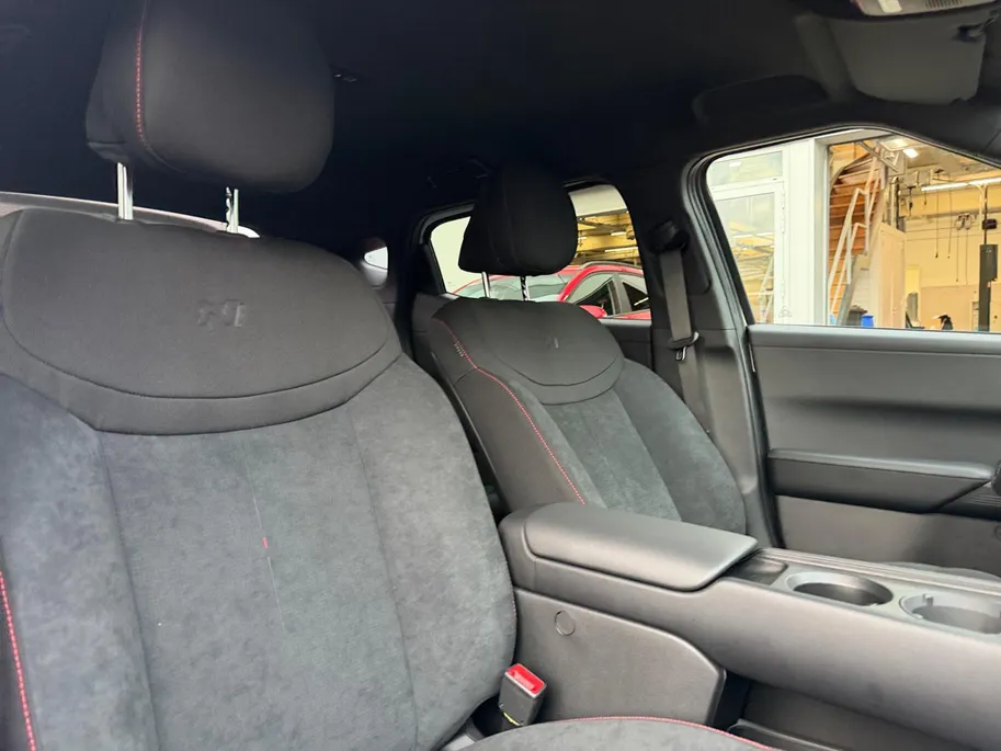 Hyundai IONIQ 3 N Line 61 kWh | Z&Z Topdeal! | Van €41.690,- nu voor €40.940,-  |