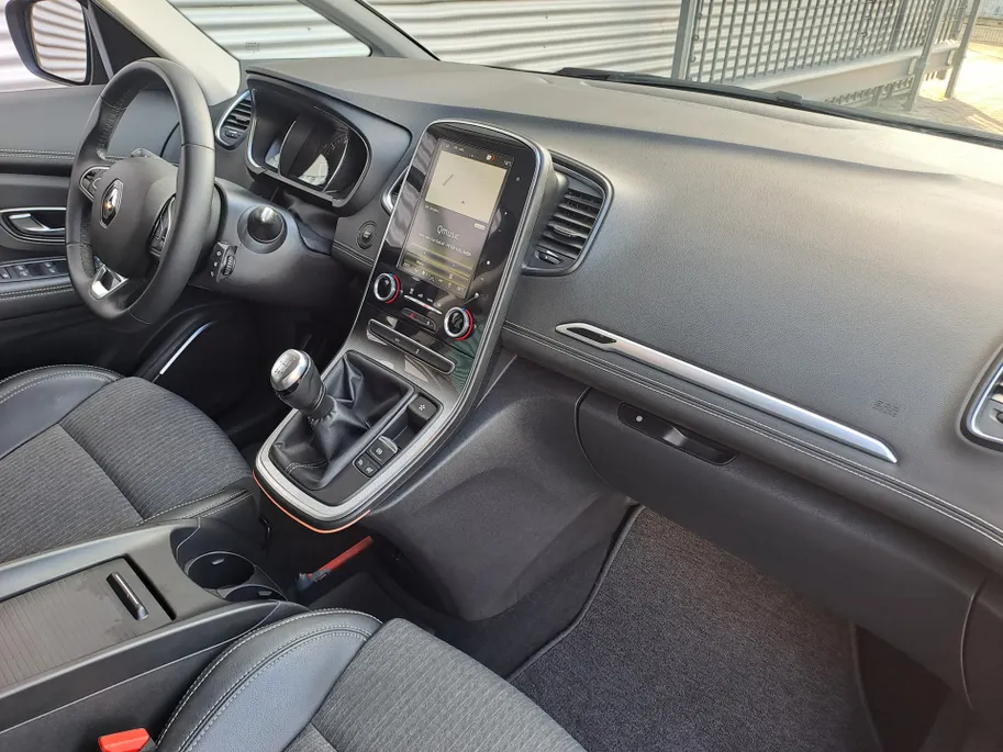 Renault Grand Scénic 1.3 TCe Techno 7 Persoons | Navigatie | Camera | Apple Carplay/Android Auto | Cruise | Sensoren | 7 - ZITTER | 7 - PERSONEN