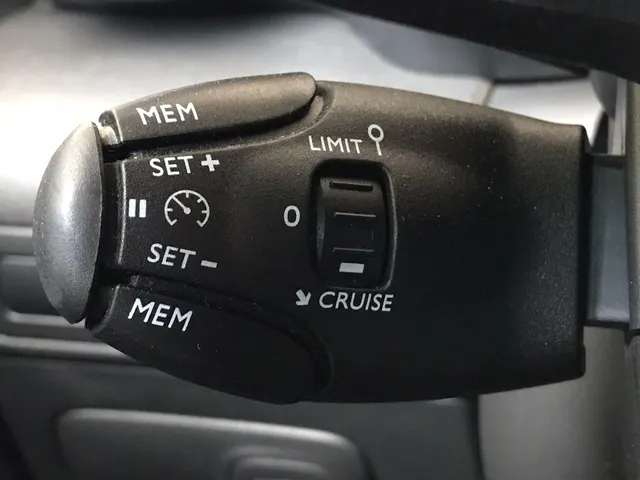 Citroën C3 Aircross PureTech 110pk Plus | Camera | Nav