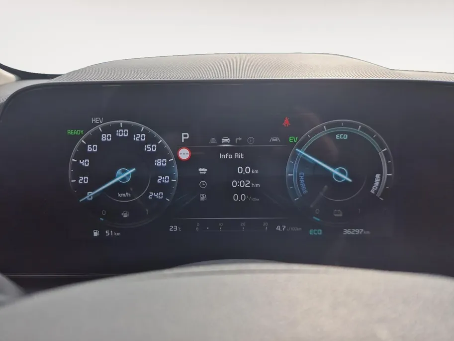 Kia Niro 1.6 GDi PHEV Launch Edition | Cruise Control | Camera | Climate Control | Navigatie | Lederen Bekleding | Memory Stoelen | Stoelverwarming | Stuurverwarming | Stoelventilatie |