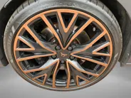 CUPRA Leon 1.4e-Hybrid 180kW/245PK VZ · Leder kuipstoelen · Panoramadak · Navigatie · Camera ·