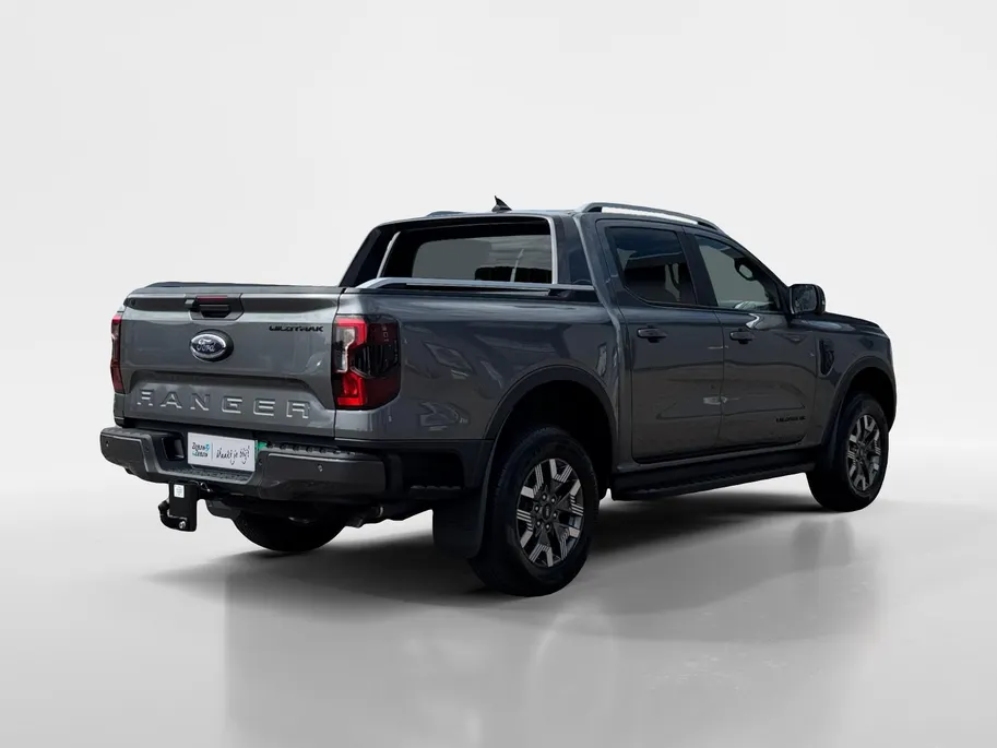 Ford Ranger Wildtrak Double Cab 2.3 PHEV 205 kW/278 pk Automaat | Uit Voorraad Leverbaar | Prijs inclusief BPM & Kosten rijklaar maken | 5 persoons | GRIJS kenteken** | Elektrische Rollertop | Trekhaak | Adaptive Cruise control