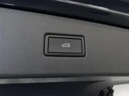 Volkswagen Tiguan 1.4 TSI eHybrid 245pk DSG Life Business · Camera · Apple/Android Car Play · Wegklapbare Trekhaak · Stoelverwarming · Navigatie · P-Sensoren · 18'' Inch ·