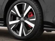 Volkswagen Golf 1.5 272pk DSG eHybrid GTE · Panoramadak · Wegklapbare Trekhaak · Camera · Apple/Android Car Play · 18'' Inch · Garantie t/m 16-10-2030 of 100.000km
