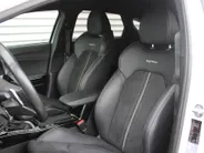 Kia ProCeed 1.5 T-GDi DCT7 GT-Line | BTW Auto | Automaat | Trekhaak | Verwarmde sportstoelen | Camera | Dodehoek detectie | Telefoonlader | LED |