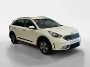 Kia Niro 1.6 GDi Hybrid DynamicLine | Climate Control | Cruise Control | Camera | Navigatie | Bluetooth |