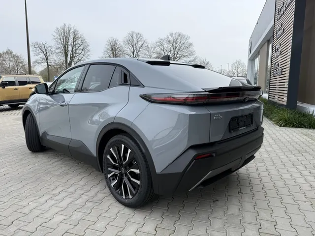 Toyota C-HR+ First Edition 77 kWh | Direct leverbaar
