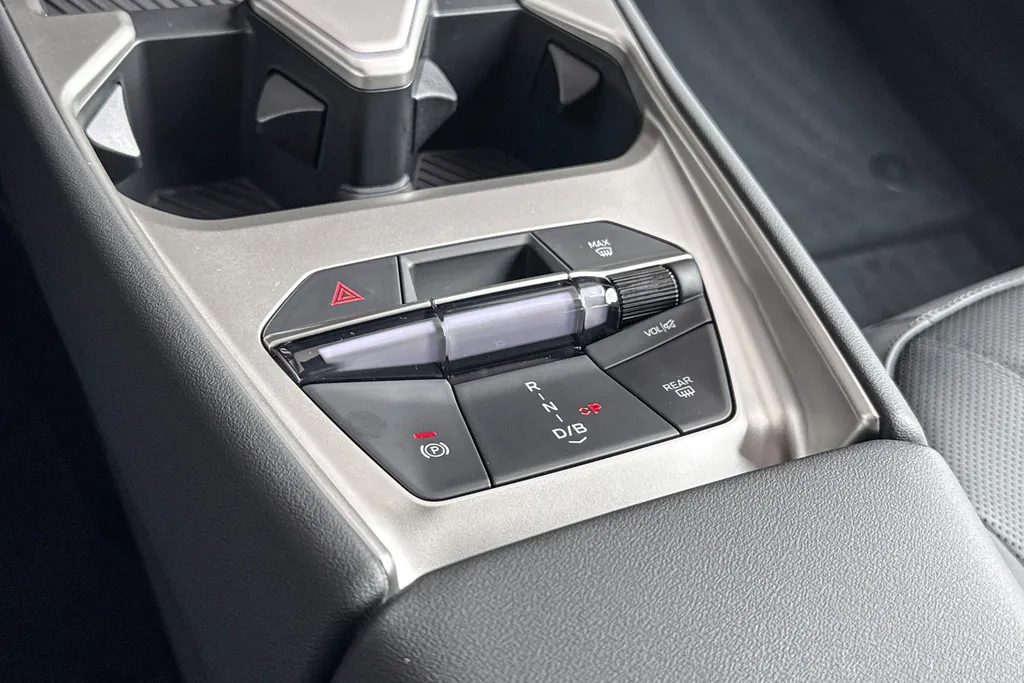 BMW i3 Sedan 50 xDrive First Edition 113.4 kWh