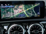 Mercedes-Benz A-Klasse 180 Star Edition Luxury Line l Trekhaak l Achteruitrij camera l Stoelverwarming l Ambiente lichtpakket