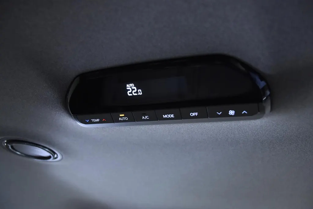 Kia EV9 99,8kWh 204pk RWD Air NIEUW - SNEL LEVERBAAR